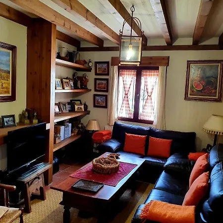El Lagar De Lolo Holiday home Hontanares de Eresma