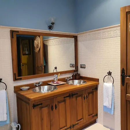 El Lagar De Lolo Nyaraló Hontanares de Eresma